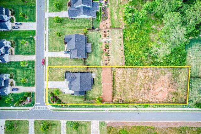 2000 Garvin Road, Acworth, GA 30101
