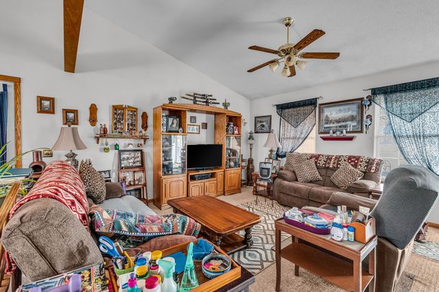 6912 State Route Bb, West Plains, MO 65775