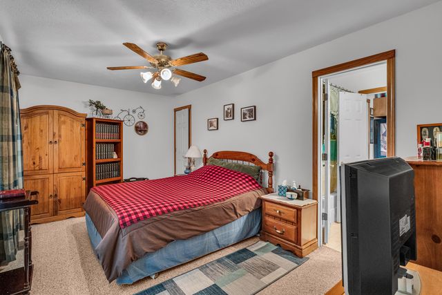 6912 State Route Bb, West Plains, MO 65775