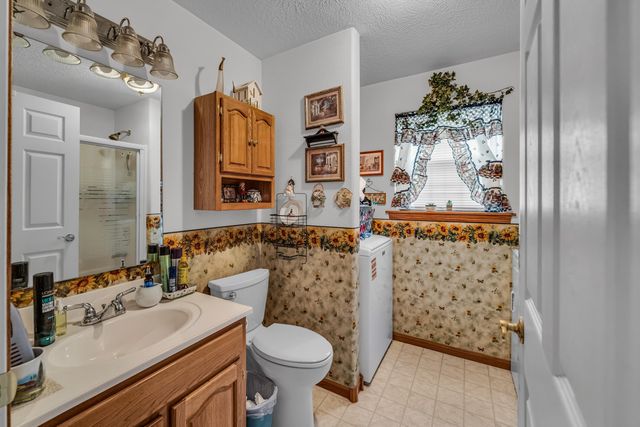 6912 State Route Bb, West Plains, MO 65775