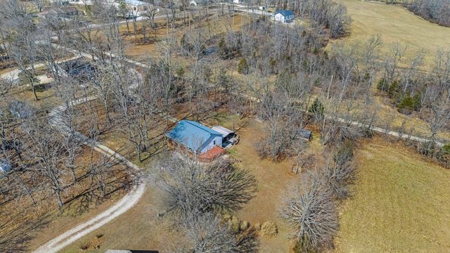 6912 State Route Bb, West Plains, MO 65775