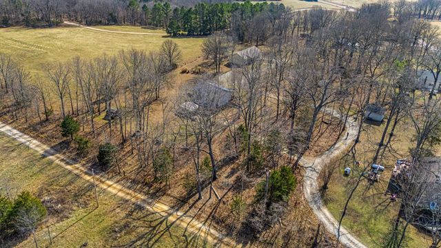 6912 State Route Bb, West Plains, MO 65775