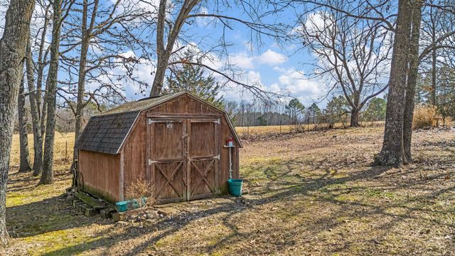 6912 State Route Bb, West Plains, MO 65775