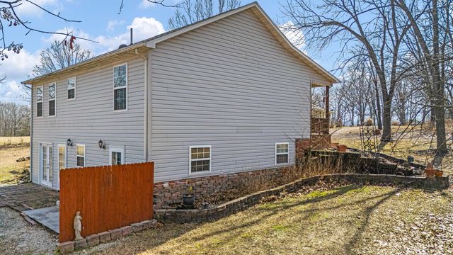 6912 State Route Bb, West Plains, MO 65775