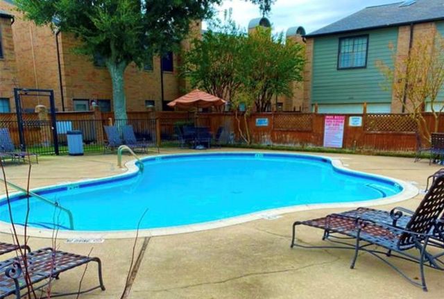 9800 Pagewood Lane 3402, Houston, TX 77042