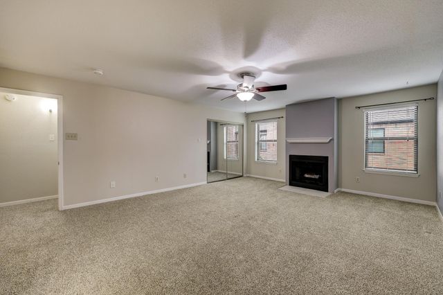 9800 Pagewood Lane 3402, Houston, TX 77042