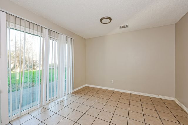 309 Deacon Drive, Euless, TX 76039