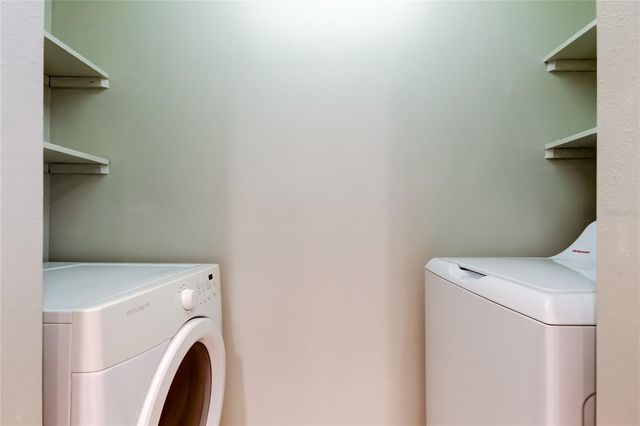 2932 LICHEN LANE D, Clearwater, FL 33760