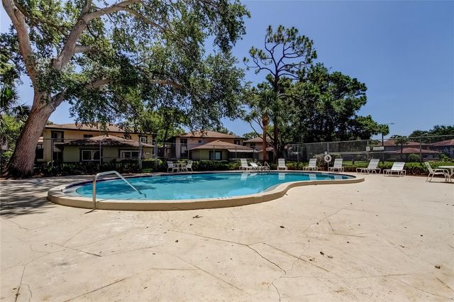 2932 LICHEN LANE D, Clearwater, FL 33760