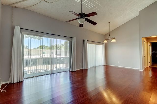 2932 LICHEN LANE D, Clearwater, FL 33760