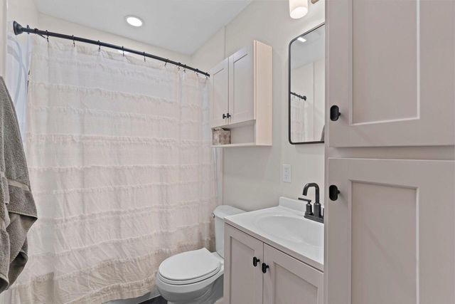 W167N8494 Theodore AVENUE, Menomonee Falls, WI 53051