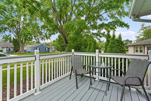 W167N8494 Theodore AVENUE, Menomonee Falls, WI 53051