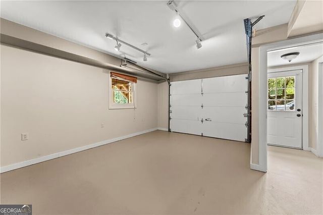 735 Calhoun Road, Dahlonega, GA 30533