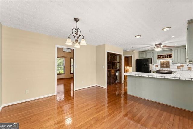 735 Calhoun Road, Dahlonega, GA 30533