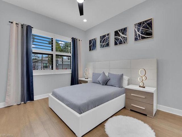 20739 Fair Oak LN, Estero, FL 33928