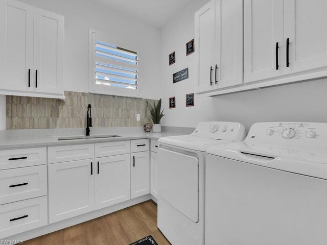 20739 Fair Oak LN, Estero, FL 33928