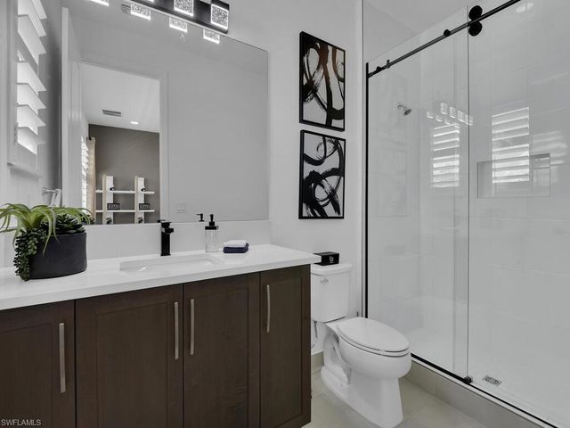 20739 Fair Oak LN, Estero, FL 33928