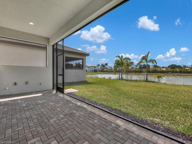 20739 Fair Oak LN, Estero, FL 33928