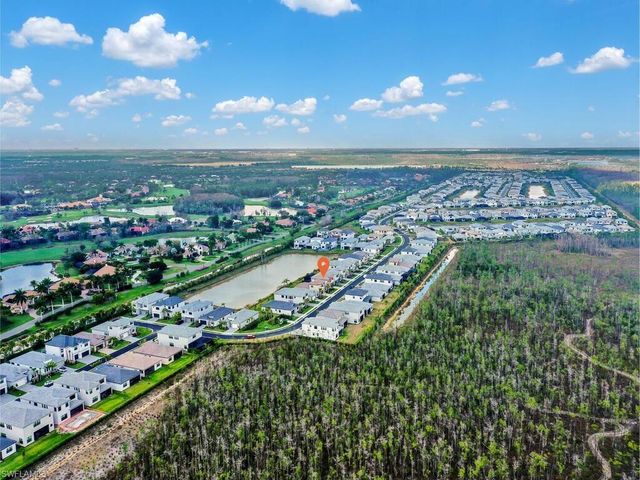 20739 Fair Oak LN, Estero, FL 33928