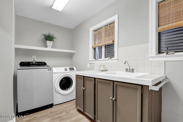 2001 Cordgrass Road, Hampstead, NC 28443