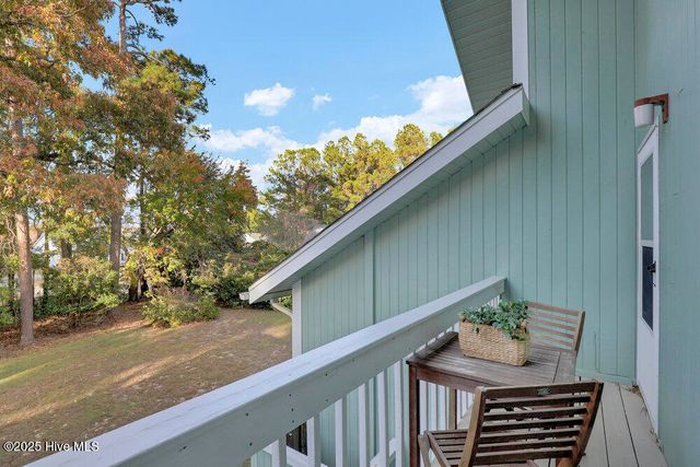 2001 Cordgrass Road, Hampstead, NC 28443