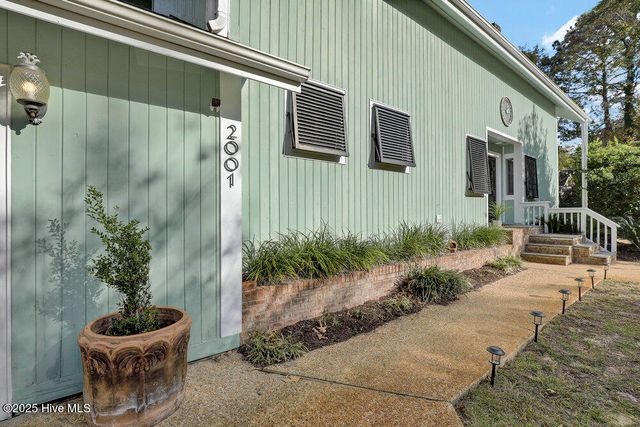 2001 Cordgrass Road, Hampstead, NC 28443