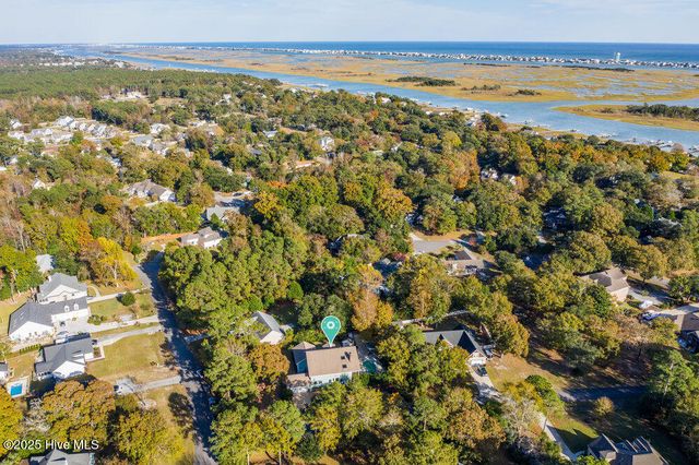 2001 Cordgrass Road, Hampstead, NC 28443