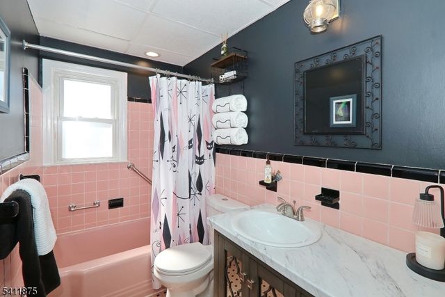 1314 Wood Valley Rd, Mountainside Boro, NJ 07092