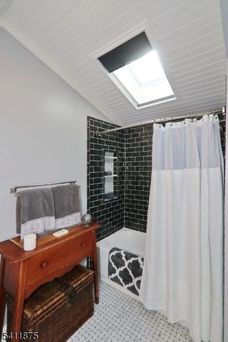 1314 Wood Valley Rd, Mountainside Boro, NJ 07092