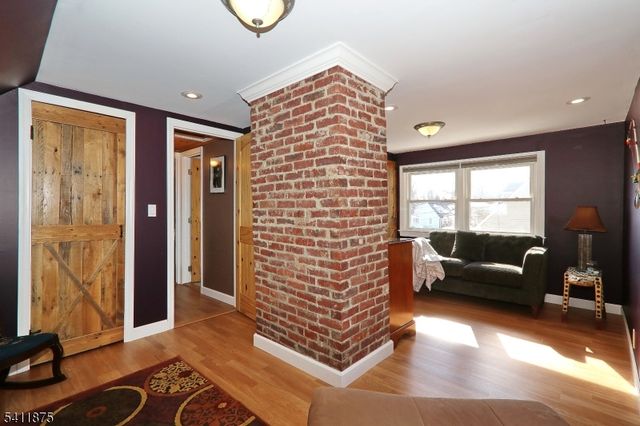 1314 Wood Valley Rd, Mountainside Boro, NJ 07092