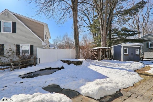 1314 Wood Valley Rd, Mountainside Boro, NJ 07092