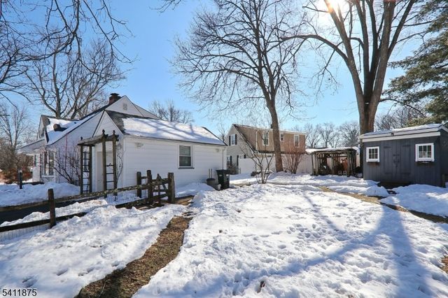 1314 Wood Valley Rd, Mountainside Boro, NJ 07092