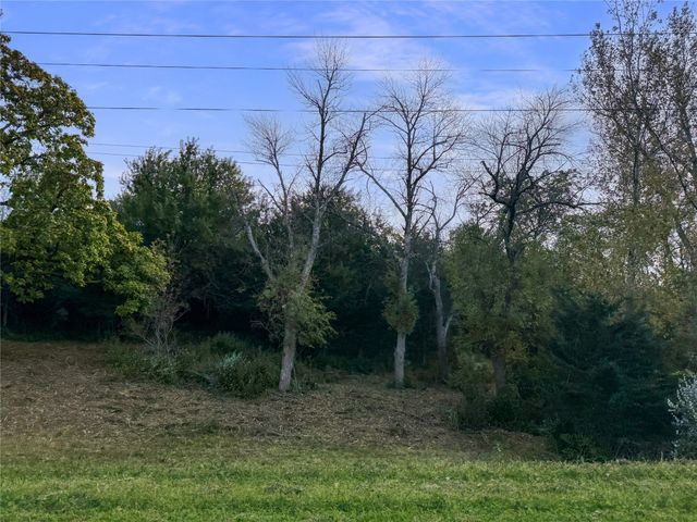 1200 S Block K Street, Indianola, IA 50125