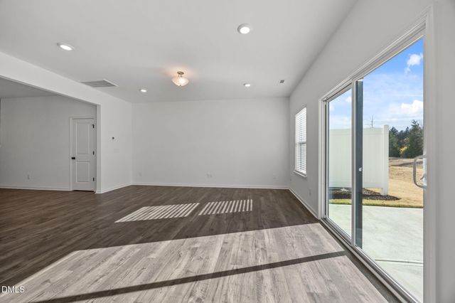 96 Periwinkle Place, Clayton, NC 27527