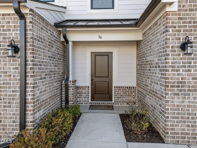 96 Periwinkle Place, Clayton, NC 27527