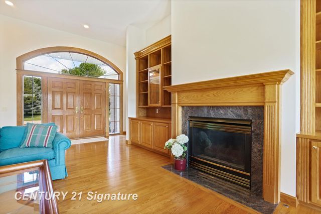 43 Sawmill Creek Trail, Saginaw, MI 48603