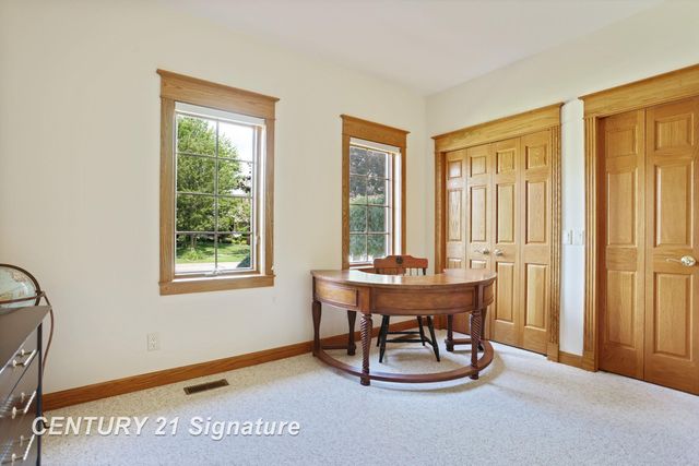 43 Sawmill Creek Trail, Saginaw, MI 48603