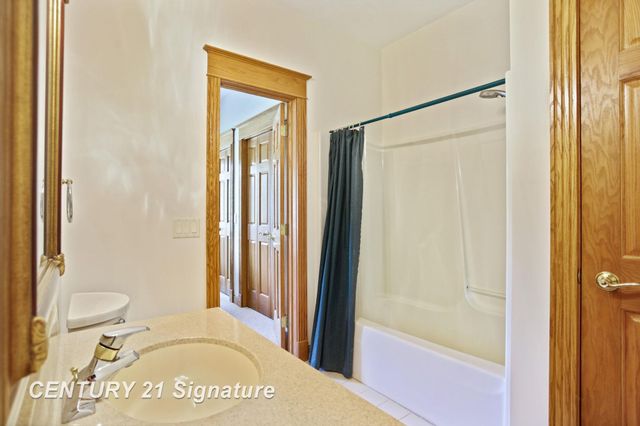 43 Sawmill Creek Trail, Saginaw, MI 48603