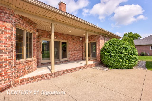 43 Sawmill Creek Trail, Saginaw, MI 48603