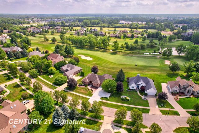 43 Sawmill Creek Trail, Saginaw, MI 48603