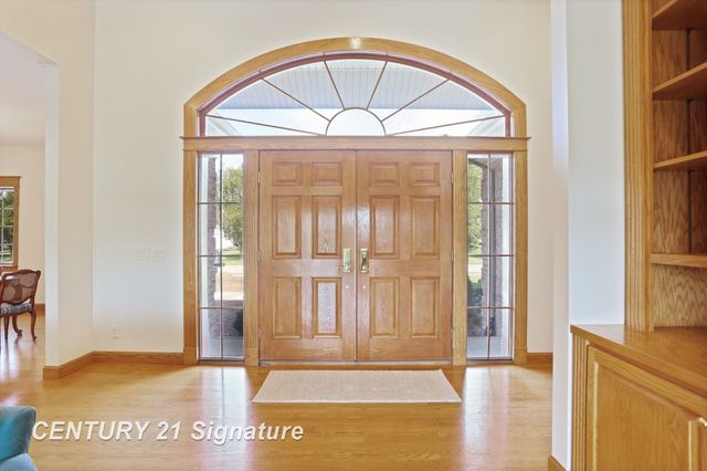 43 Sawmill Creek Trail, Saginaw, MI 48603