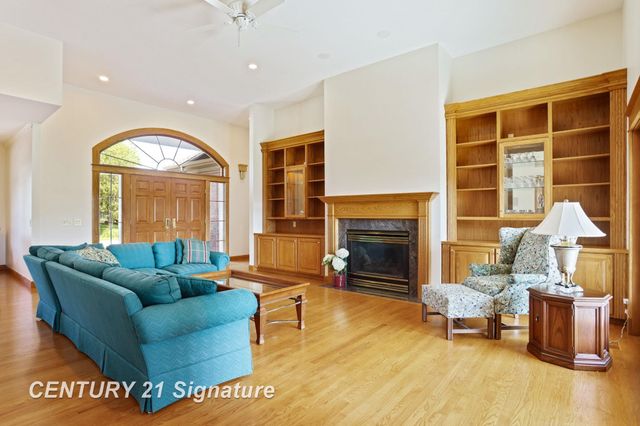 43 Sawmill Creek Trail, Saginaw, MI 48603