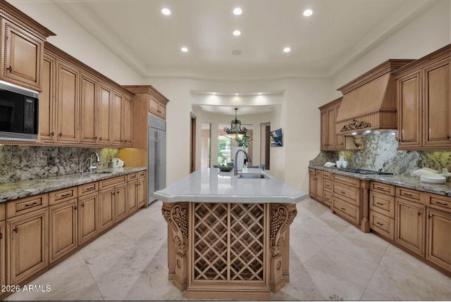 4141 E LAKESIDE Lane, Paradise Valley, AZ 85253