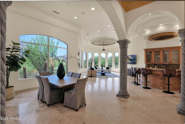 4141 E LAKESIDE Lane, Paradise Valley, AZ 85253