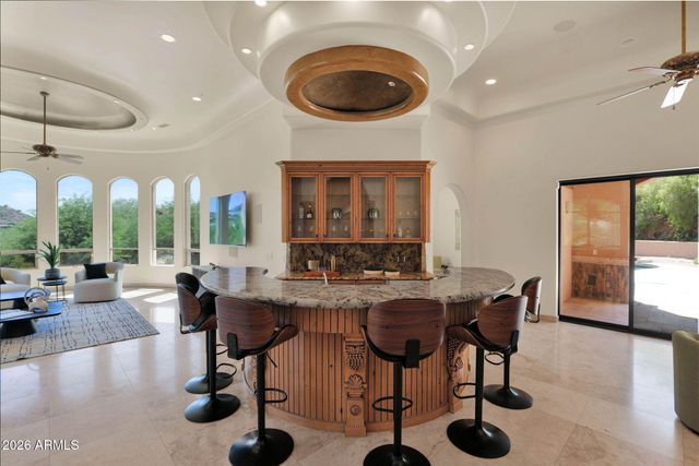 4141 E LAKESIDE Lane, Paradise Valley, AZ 85253