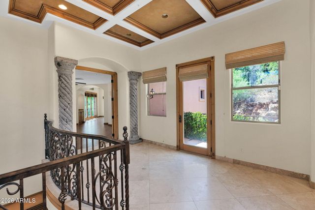 4141 E LAKESIDE Lane, Paradise Valley, AZ 85253