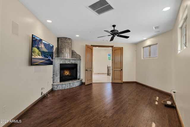 4141 E LAKESIDE Lane, Paradise Valley, AZ 85253