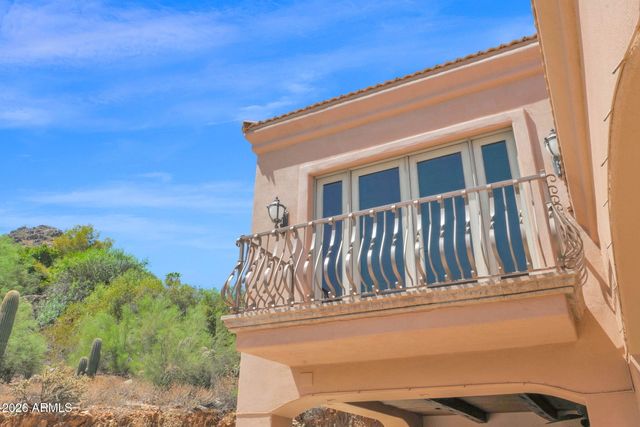 4141 E LAKESIDE Lane, Paradise Valley, AZ 85253
