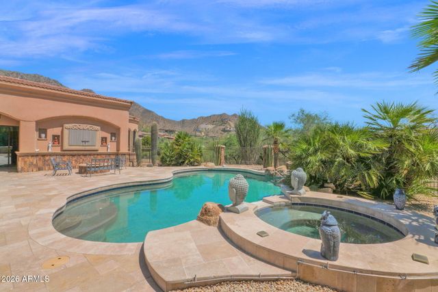 4141 E LAKESIDE Lane, Paradise Valley, AZ 85253