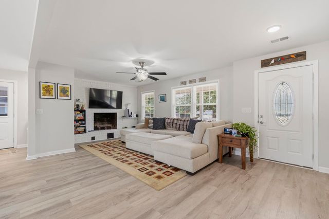 621 Highway 905, Conway, SC 29526